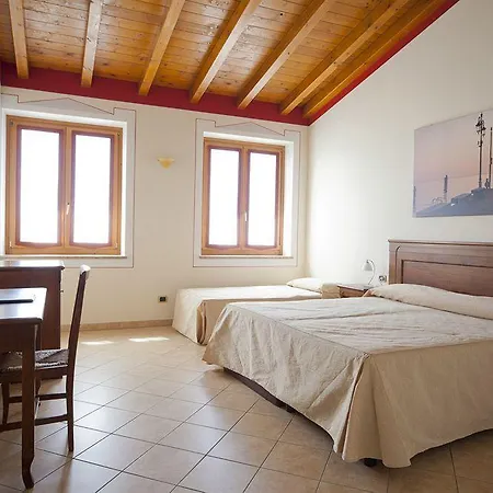 Relais Corte Pontigliardo * Colà