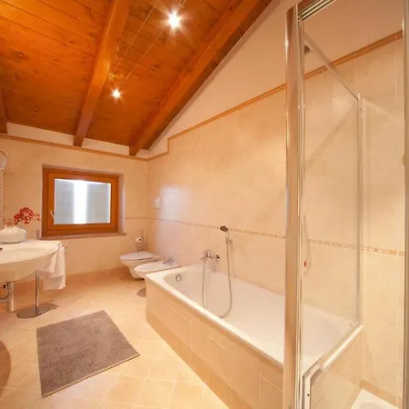 Relais Corte Pontigliardo Hotel *